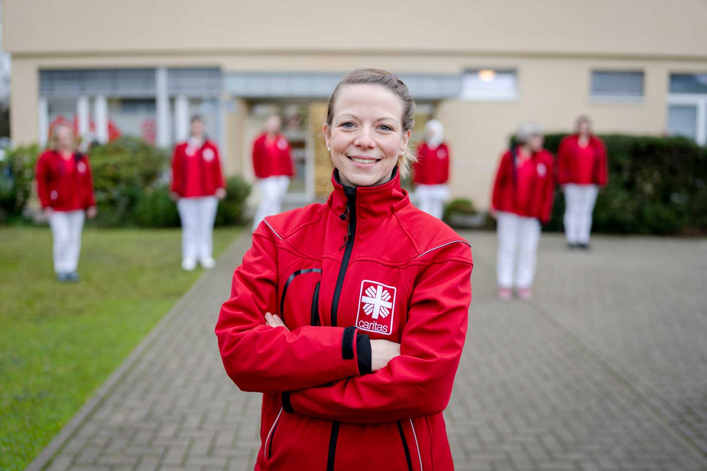 Pflegekraft gesucht - Jobangebote bei der Caritas